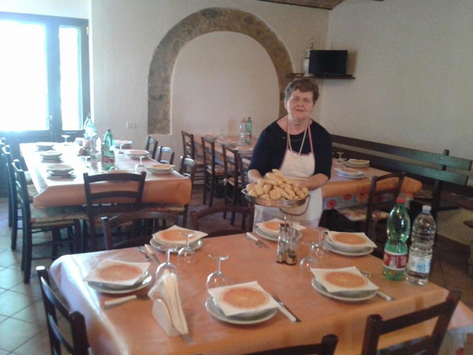 Agriturismo Santa Chiara Pomarance Ngoại thất bức ảnh