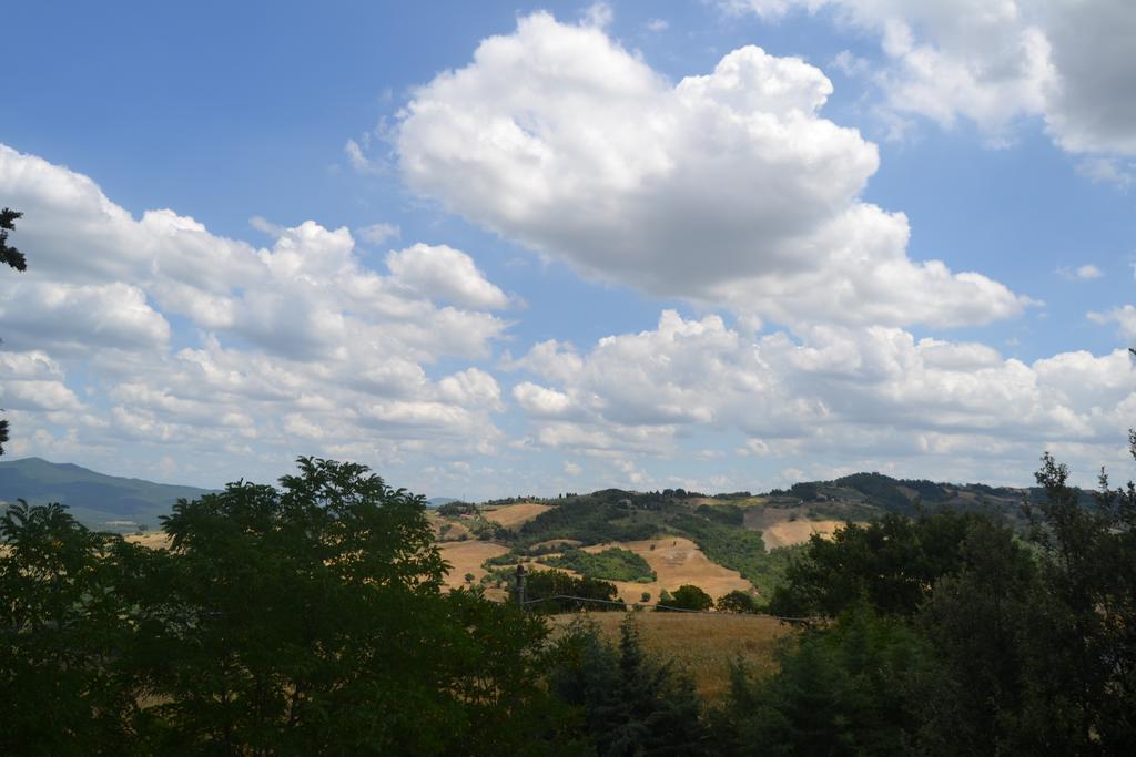 Agriturismo Santa Chiara Pomarance Ngoại thất bức ảnh